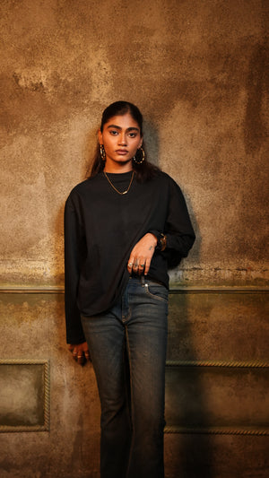 Black Cropped Sweatshirt